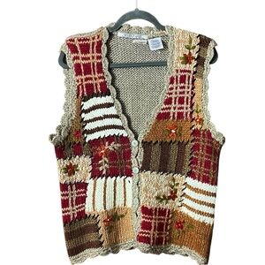 Patchwork Hunting Ridge Hand Knitted Scallop trim Button front Vest. SZ. L